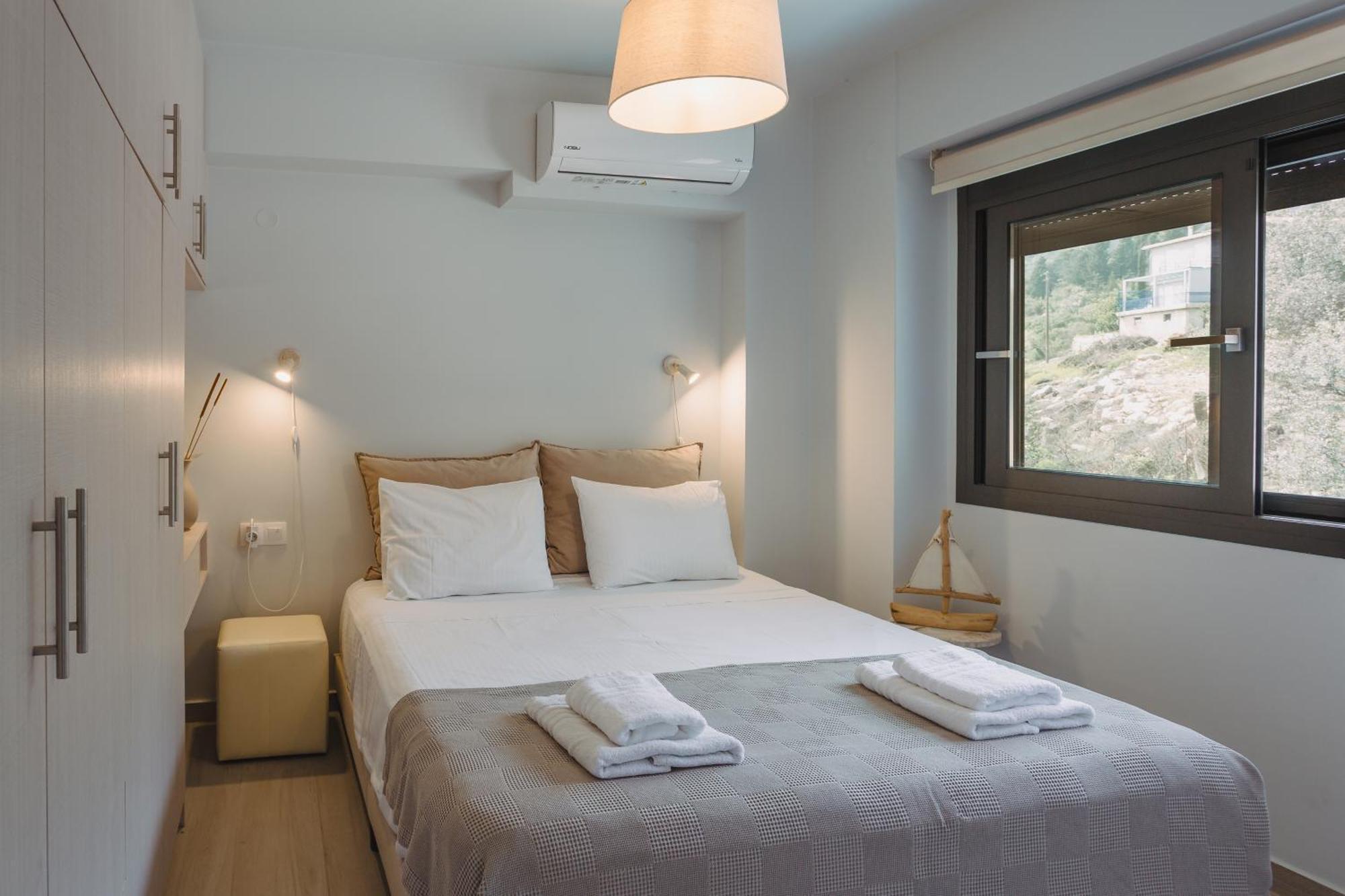 Amelia Luxury Suite Nikiana Buitenkant foto